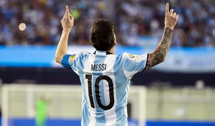 足球巨星进球庆祝